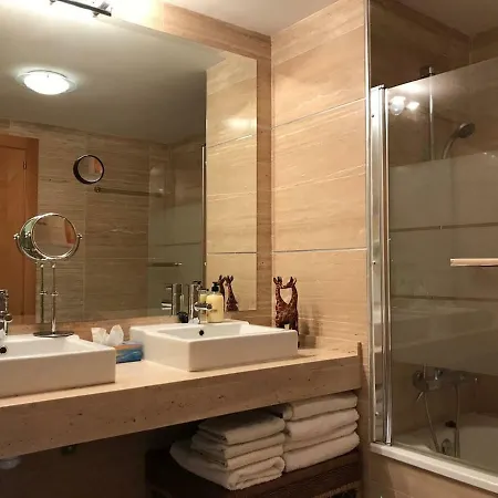 6482 - Luxury One Level Penthouse